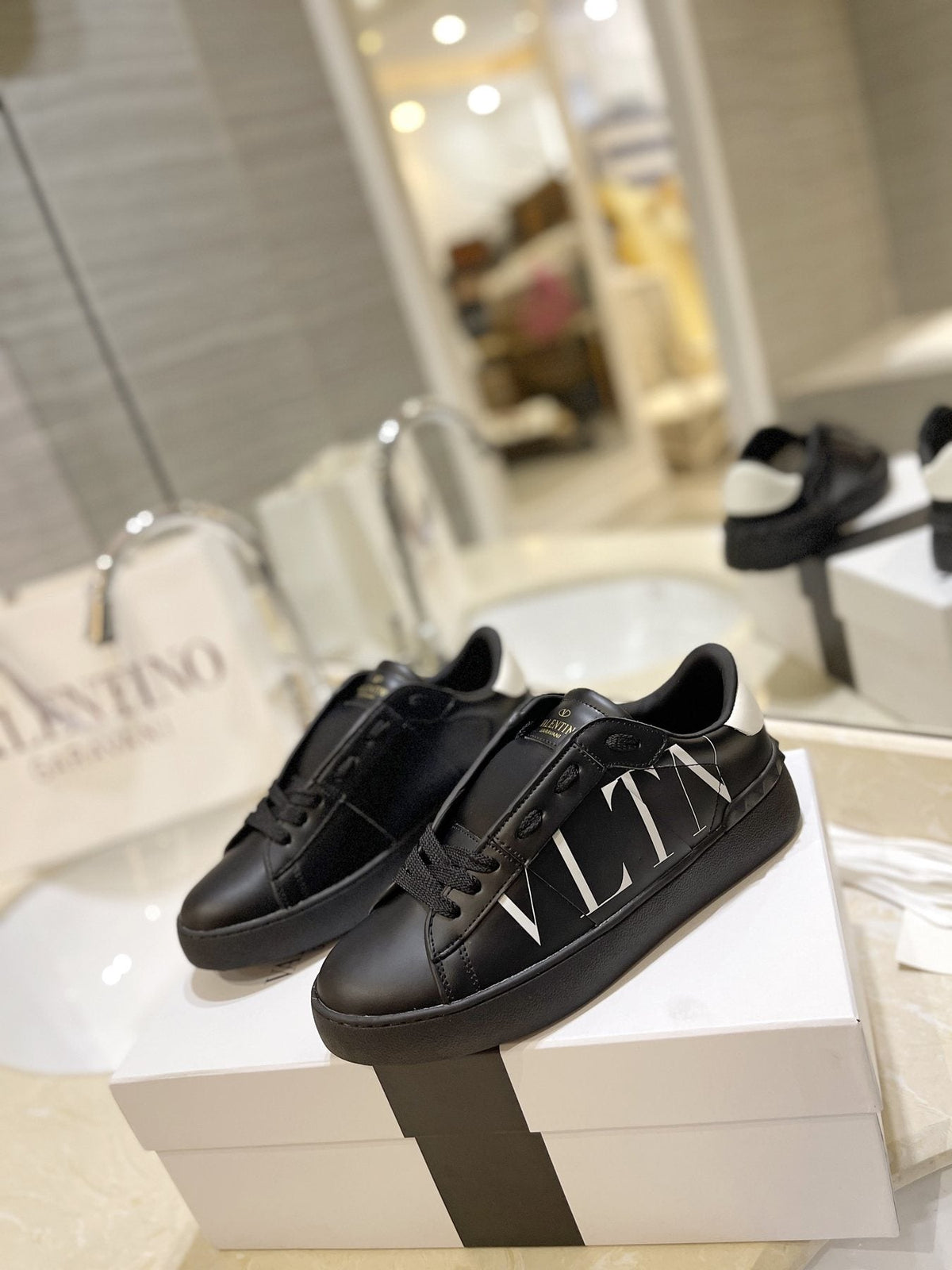 Valentino VLTN Stud Low-Top Sneakers